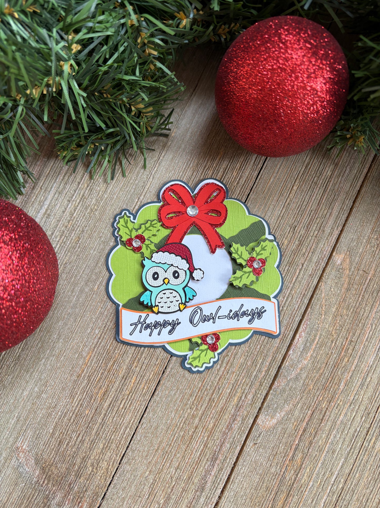 Title: Happy Owlidays (wreath)